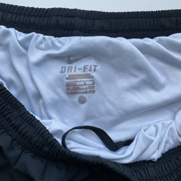 Nike Shorts - Picture 3 of 3